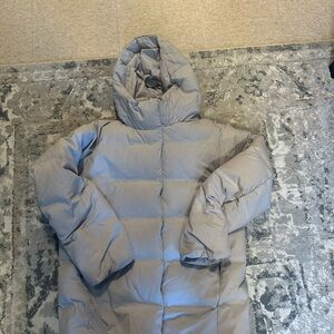 Uniqlo Light Gray Puffer Jacket